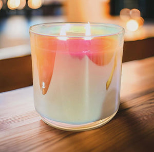 XOXO Candle • 18oz Iridescent Vessel